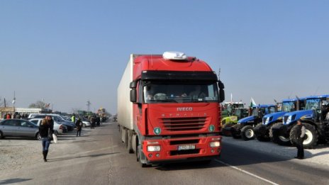 2016 г. е приключила със сериозен ръст на оборотите в услугите