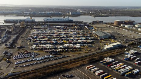 Какво се случи с амбициите на автомобилните компании за глобализация на бизнеса?