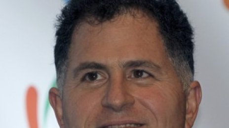 Dell продължава да страда от спадащите продажби на персонални компютри