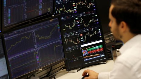 Stoxx 600 се покачва за първи път от четири дни насам