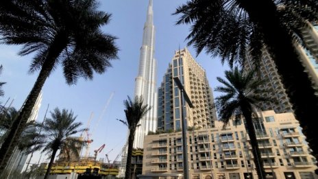 Обединените арабски емирства намаляват дълговете на гражданите си