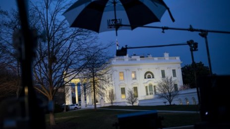 Белият дом обсъди коронавируса и с технологичната индустрия 