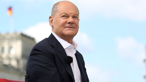 Олаф Шолц ще търси сделка за доставка на литий по време на визита в Сърбия