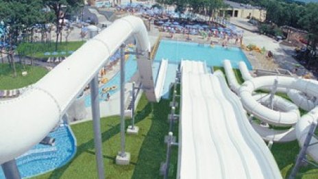 Аквапаркът в Златни пясъци с 69 хил. лв. печалба и 1,8 млн. лв. приходи за 2011 