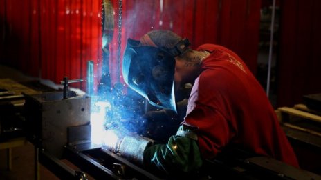 Американският пазар на труда продължава възстановяването си