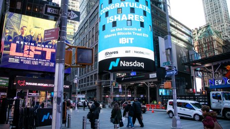 BlackRock привлича биткойн китовете в орбитата на Wall Street