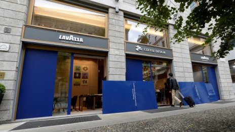 Италиански компании за кафе се опълчват на световния конкурент Starbucks