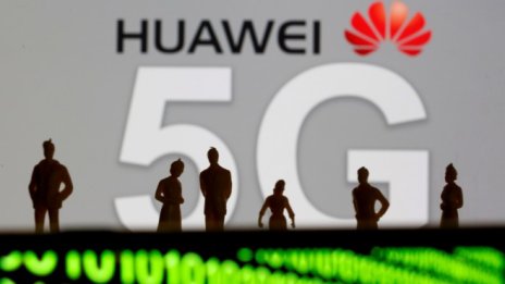 Vodafone е намерила дупки в сигурността в продукти на Huawei
