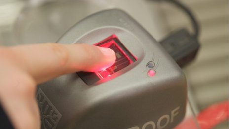 Здравното министерство ще обжалва отмяната на пръстовия идентификатор