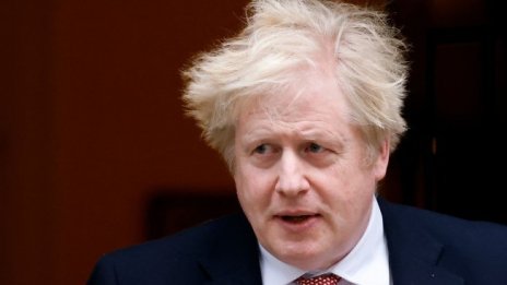 Борис Джонсън оцеля след вота на недоверие
