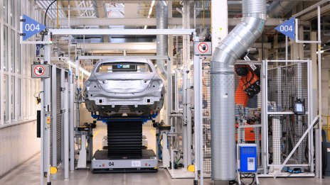 BMW и Mercedes предприемат мерки при евентуален недостиг на редкоземни метали от Китай