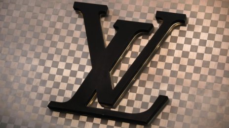 LV и Chanel - луксозните марки с най-голям ръст в стойността за 2014 г.