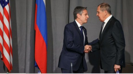 САЩ призоваха Русия да избере дипломацията