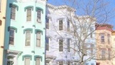 Британците все още смятат имотите си за надценени