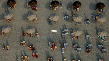 И това лято може да има по-ниски цени на плажни принадлежности