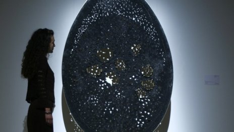 Произведение на Лучо Фонтана оглави търг на Sotheby's с рекордна сума