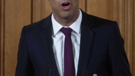 Икономиката на Великобритания може да се свие с 30% за тримесечие