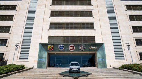 Stellantis трябва да направи труден избор за своите заводи в Италия