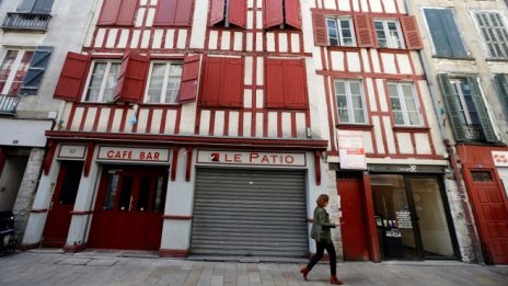 Как баското еуско се превърна в най-използваната местна валута в Европа?