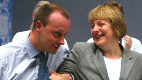 Кой може да наследи Меркел начело на ХДС?