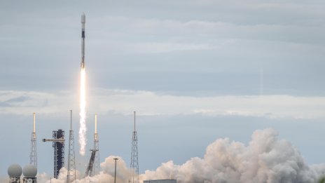 SpaceX обмисля IPO през юни при оценка от 1,5 трлн. долара