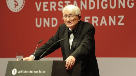 Хабермас: Германия блокира разрастването на еврозоната