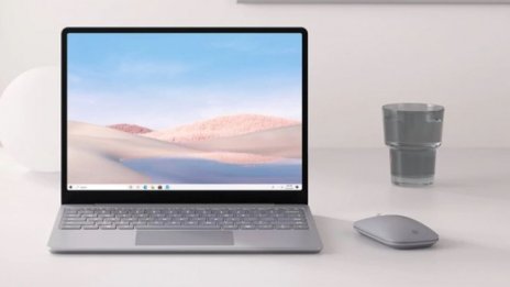 Microsoft пусна по-достъпен лаптоп на цена от 549 долара