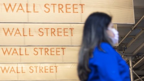 Очаквано Wall Street отвори със силни спадове*