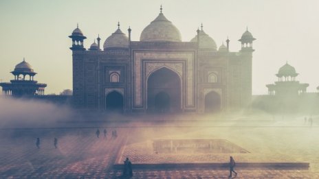 Демонетизацията топи милиардерите в Индия