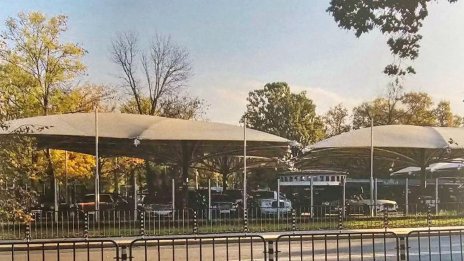 Чадърите на автокъща "Капитолия" в Борисовата градина трябва да се премахнат, реши съдът