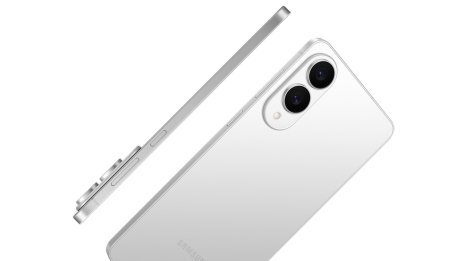 Samsung пусна най-тънкия смартфон в опит да изпревари Apple