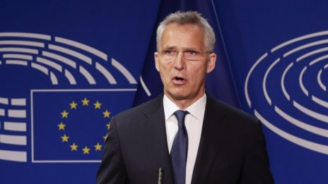 НАТО обещава бързо присъединяване на Финландия