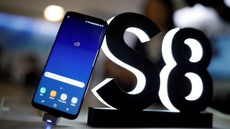Предварителните поръчки на Samsung Galaxy S8 надминаха тези на S7