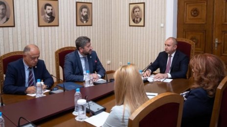 Румен Радев: Обнадежден съм от консултациите