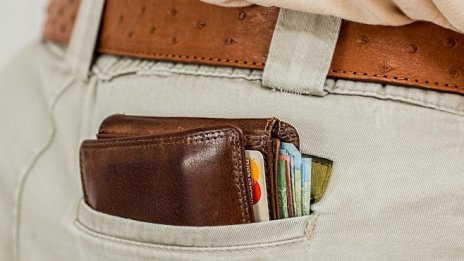 Все повече платежоспособни българи предпочитат бързите кредити пред банките