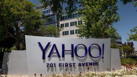 Yahoo придоби медийна AI платформа на създателите на Instagram 