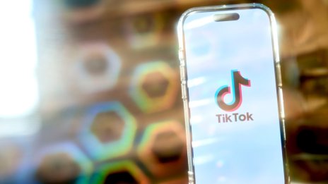 TikTok залага по-сериозно на генерираните от AI реклами