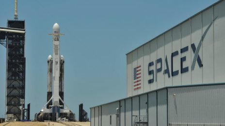 SpaceX набира инвестиции за още 300 млн. долара