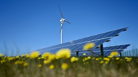 Зелената енергия става все по-достъпна, но и тя има своите недостатъци