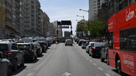 Европейският парламент одобри разсроченото изпълнение на целите за автомобилните емисии