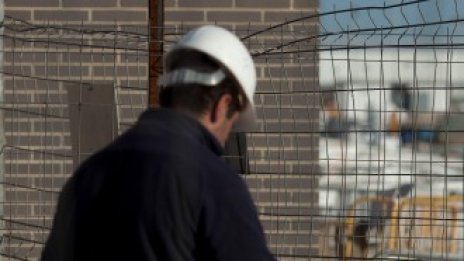 Испания отчете бюджетен дефицит от 6,7% за 2012 година