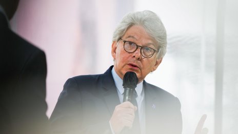 Тиери Брьотон: Нуждаем се от правила за изкуствения интелект