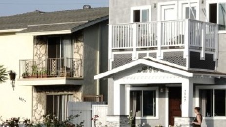 Ниските лихви тласкат ипотечния пазар в САЩ до 20-годишен връх