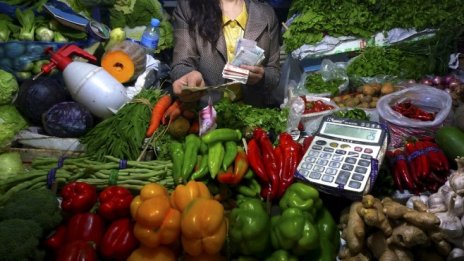 Цените на храните продължават тенденцията си за ръст от началото на април