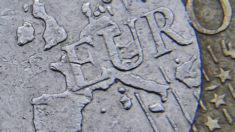 В търсене на компромиса, който ще остави МВФ в гръцката програма