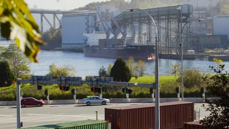 Швейцарският износ за САЩ се възстановява въпреки липсата на споразумение за митата