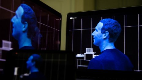 "Монополистът" Facebook губи позиции