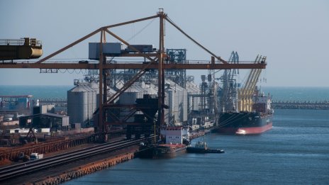 Ситуацията в Черно море напомня за „танкерната война“ между Иран и Ирак