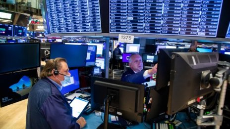 Wall Street дава зелено начало на търговската сесия*