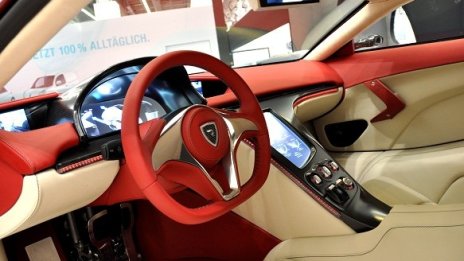 Хърватски суперавтомобил с български интериор